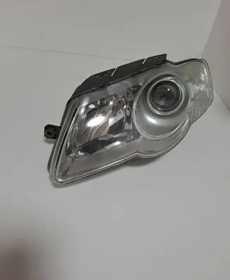 Volkswagen PASSAT B6 Headlight/headlamp 3C0941005AB 89316390