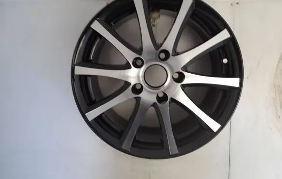 Toyota Auris E180 R16 alloy rim KBA48736