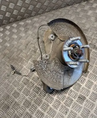 Land Rover Evoque I Rear wheel hub 28A83408