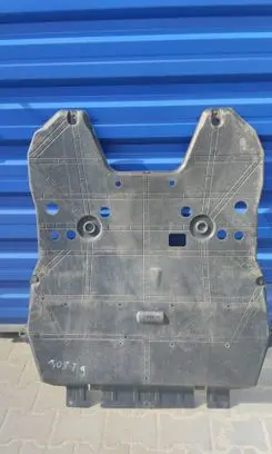 Peugeot 308 Engine splash shield/under tray 9806821580