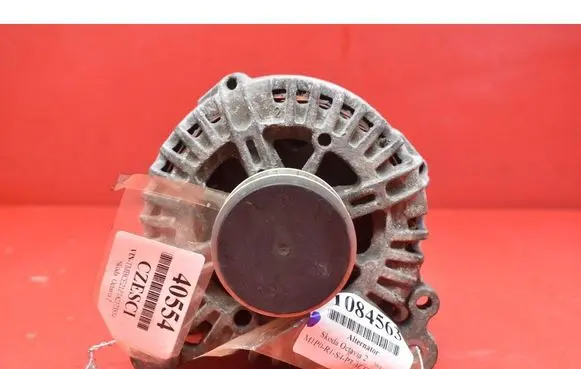 Skoda Octavia Mk2 (1Z) Generator/alternator 06F903023C