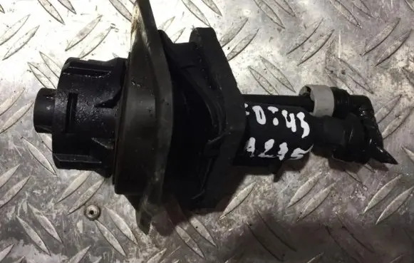 Ford Focus Clutch master cylinder