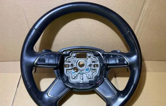 Audi A6 C7 Steering wheel