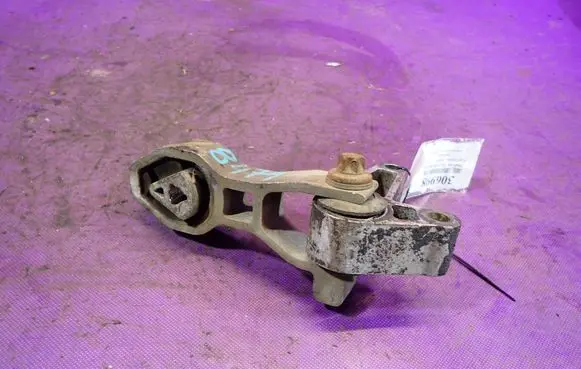 Fiat Punto (199) Gearbox mounting bracket 