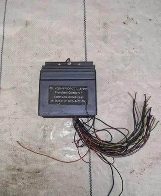 Toyota Land Cruiser (HDJ90) Alarm control unit/module Tc23401098