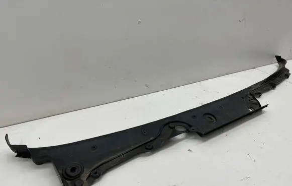 BMW 6 F12 F13 Wiper trim 7227346