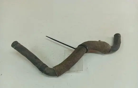 Toyota RAV 4 (XA30) Engine coolant pipe/hose