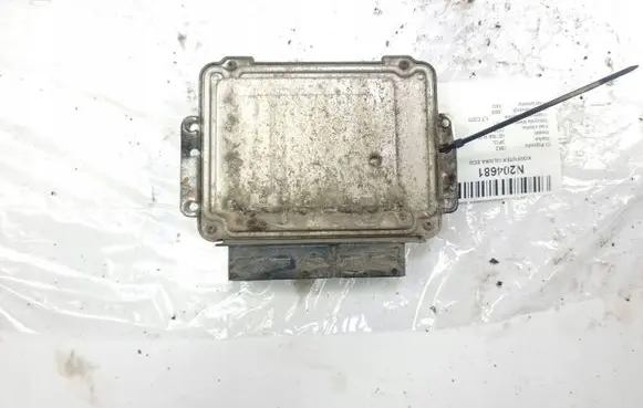 Opel Astra H Engine control unit/module ECU 281012694