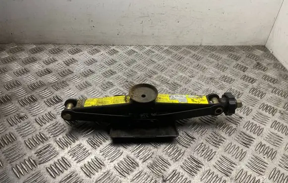 Mercedes-Benz A W168 Lift Jack A1685830415
