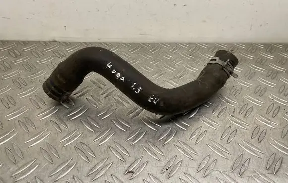 Ford Escape III Engine coolant pipe/hose