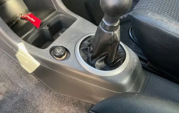 Suzuki Swift I Gear shifter/selector 