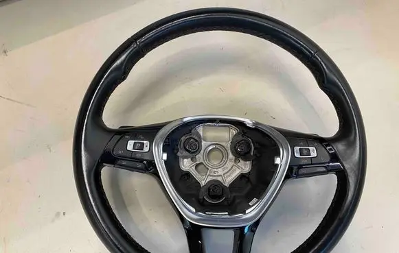Volkswagen Tiguan Steering wheel 5TA419091AN 3A118593769