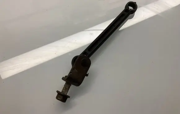 Mercedes-Benz CLS C219 Front air suspension height level sensor 