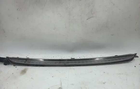 BMW 3 E46 Third/center stoplight 6917540