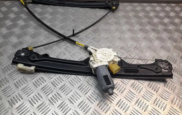 BMW X6 E71 Front door window regulator with motor 7179606 6967262
