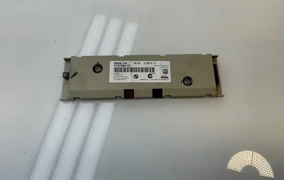 BMW 6 E63 E64 Radio antenna 9187680 21367510