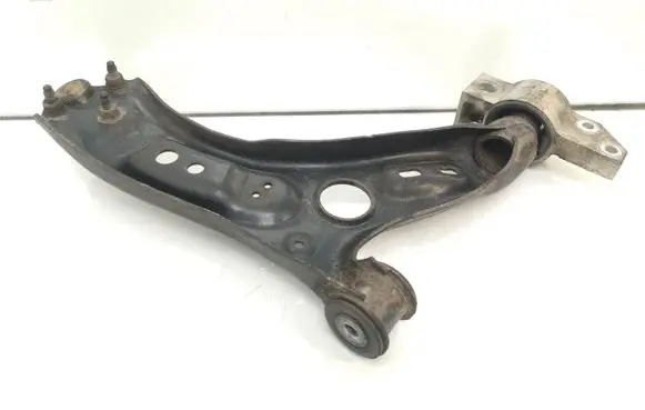 Skoda Octavia Mk2 (1Z) Front lower control arm/wishbone 1K0199231J
