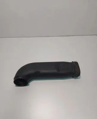 KIA Ceed Air intake duct part 28210A5820 DK210A5802 2821030200