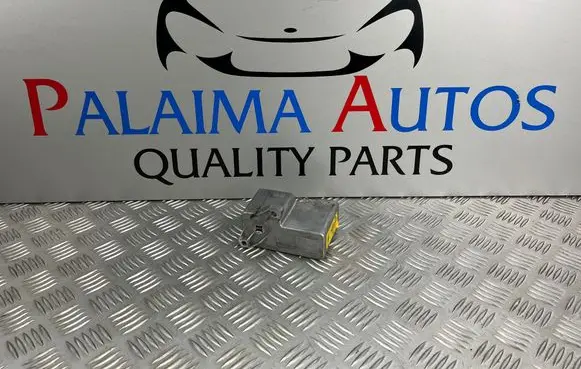 Jaguar XF X250 Steering wheel lock 8X233K772AA