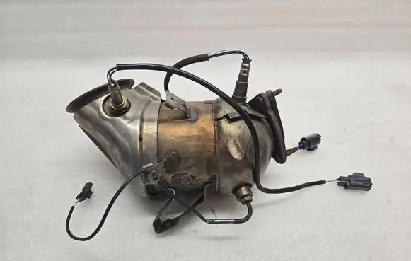 Volvo XC40 Catalyst/FAP/DPF particulate filter 31439718