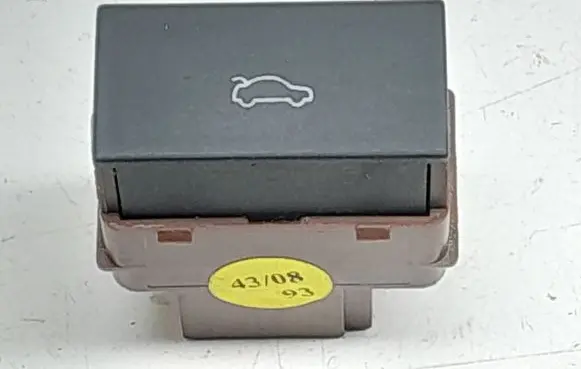 Audi A6 S6 C6 4F Tailgate opening switch 4F0959831