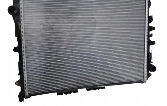 Mercedes-Benz GLC C253 Coolant radiator A0995003303