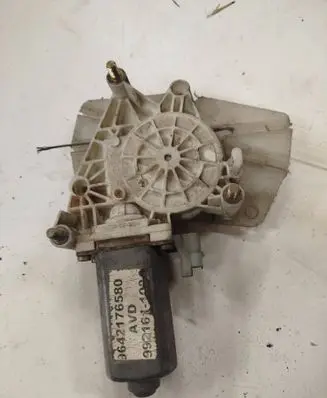 Peugeot 406 Front door electric window regulator 9642176580 992161102