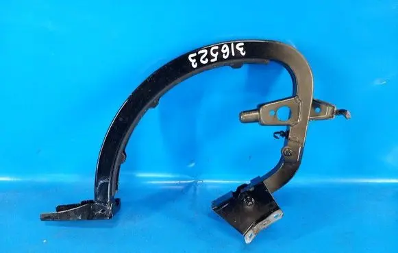 Audi A3 S3 8V Tailgate/trunk/boot hinge 8V5827301C