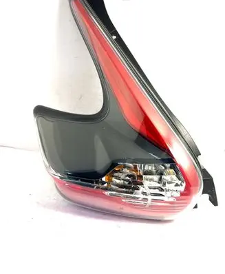 Nissan Juke I F15 Rear/tail lights 26555BV80A L90049815
