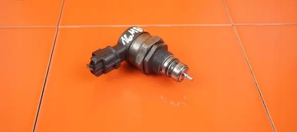 Peugeot 508 RXH Fuel pressure sensor 9679002980 4HL