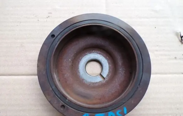 Renault Megane III Crankshaft pulley 123033245R