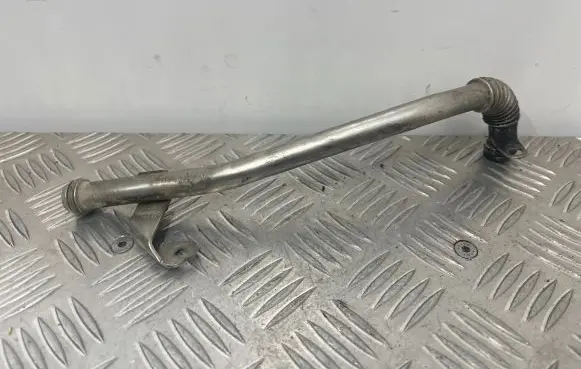 Audi A8 S8 D4 4H Turbo turbocharger oiling pipe/hose 059735AC
