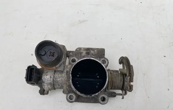 Toyota Corolla E110 Throttle valve 8945228090