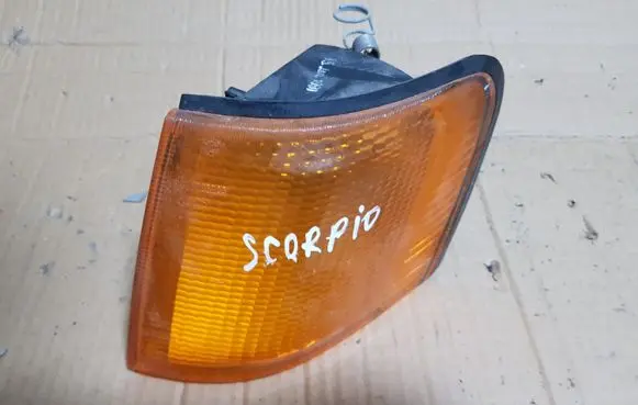 Ford Scorpio Front indicator light