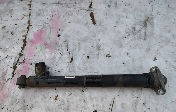 Volkswagen Golf VII Rear shock absorber/damper 5Q0512009AJ