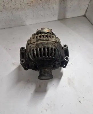 Mercedes-Benz Vito Viano W639 Generator/alternator 0986047490