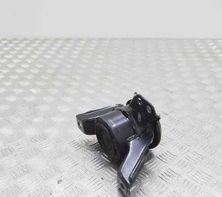 Hyundai Tucson TL Engine mount bracket 21810D7000