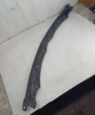 KIA Sorento Front bumper splitter molding 865803E000
