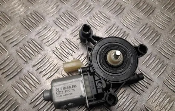 Jeep Compass Rear door window regulator motor 0130822663