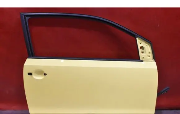 Skoda Citigo Front door