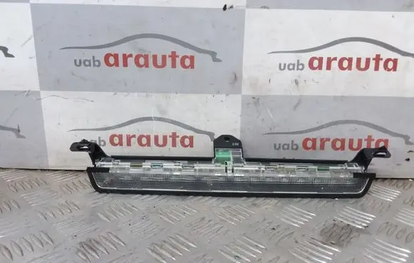 Volvo V70 Third/center stoplight 8658948 152690