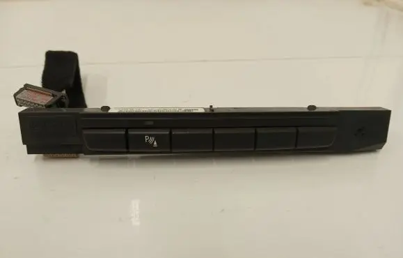 BMW 1 E81 E87 Parking (PDC) sensor switch 6962605 03743671
