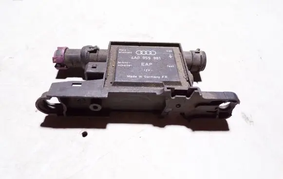 Audi A6 S6 C4 4A Central locking motor 4A0959981
