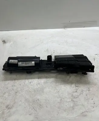 Citroen C4 Grand Picasso Other engine bay part 9805721280