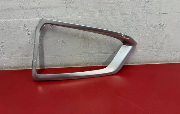 BMW X6 G06 Front bumper lower grill 7492323