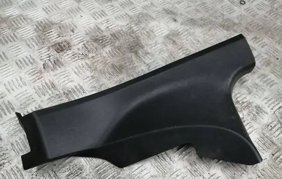 Tesla Model 3 Rear sill trim cover 108630900F 032879657 NYX202721313400