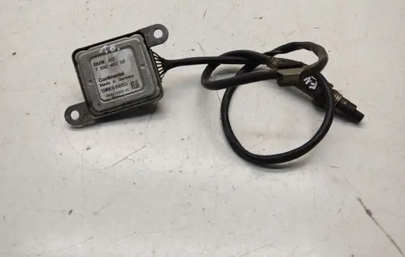 BMW 5 F10 F11 Lambda probe sensor 7590402