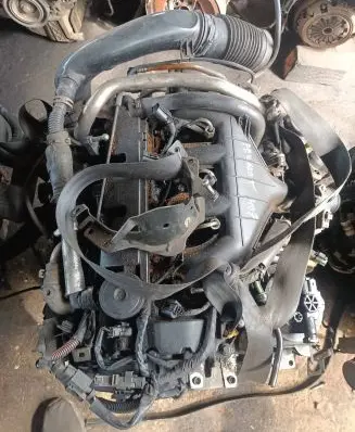 Peugeot 407 Engine 