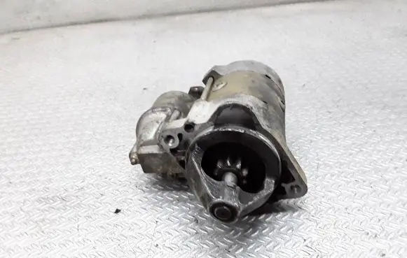 Smart ForTwo I Starter motor A0051512601