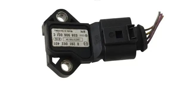 Volkswagen Golf VI Air pressure sensor 038906051C 0281002401 100721T0513A